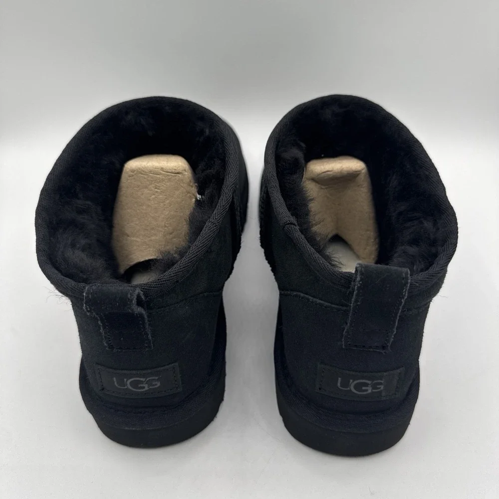 UGG Ultra Mini Boots Women's Size 12‎ Black Suede Water Repellant